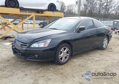 2006 Honda Accord 2.4 Lx z USA, uszkodzony, nr VIN 1HGCM72366A017309